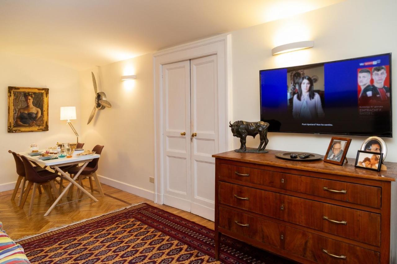 Bed & Breakfast Barù In Chiaia Napoli
